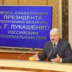 Александр Лукашенко более 5,5 часов отвечал на 30 вопросов российских журналистов