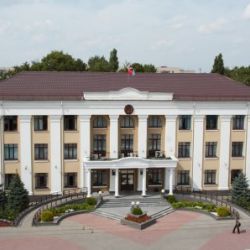 Глава администрации Железнодорожного района ответил на вопросы молодых специалистов