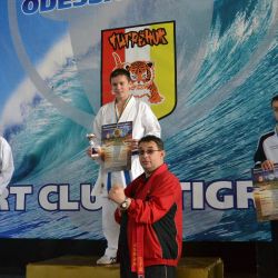 Юные гомельчане привезли золото международного турнира по каратэ