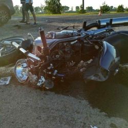 АВАРИЯ ПОД ГОМЕЛЕМ: Водитель Ауди сбил мотоциклиста 
